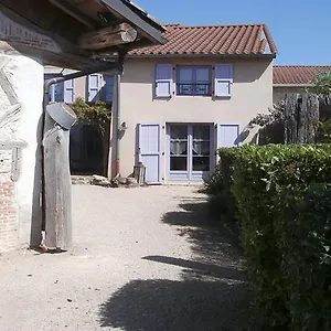 Du Roy D'amont Maison d'hôtes